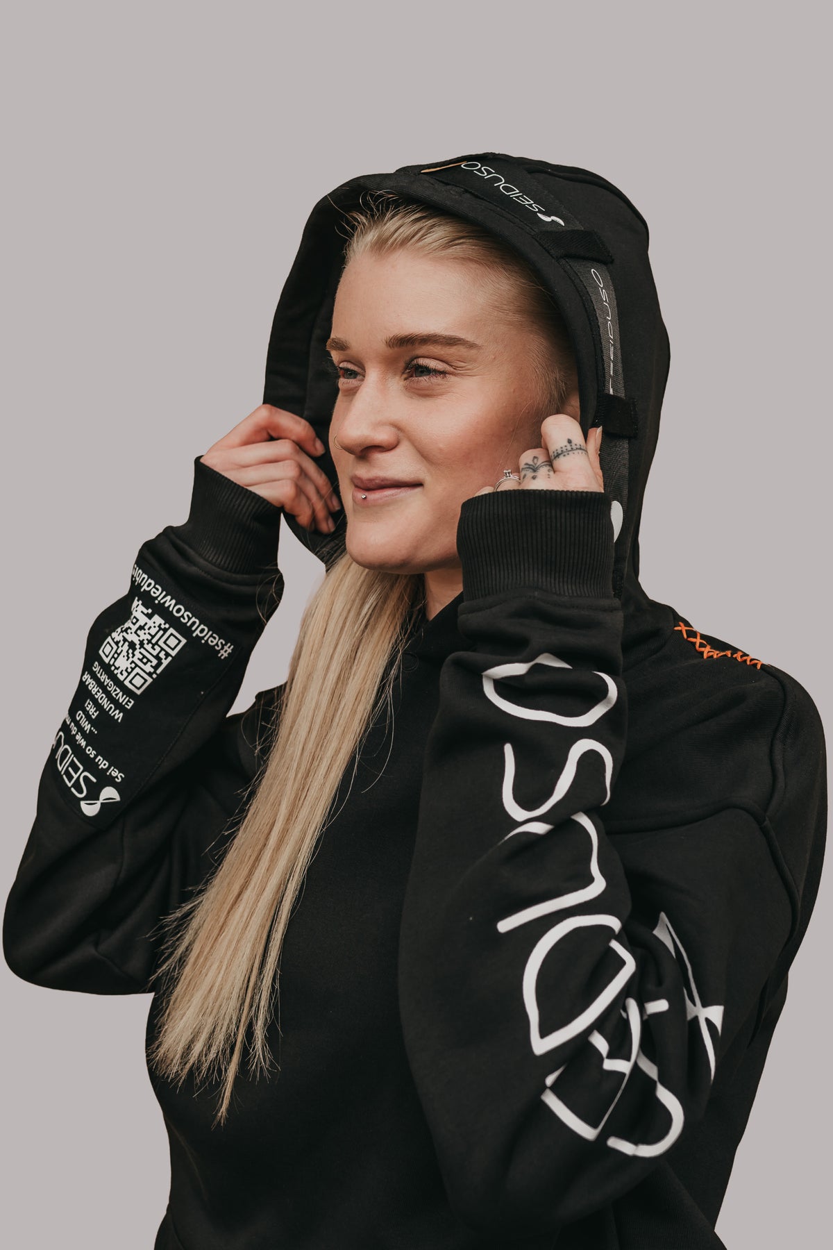 hoodie_black_kapuze