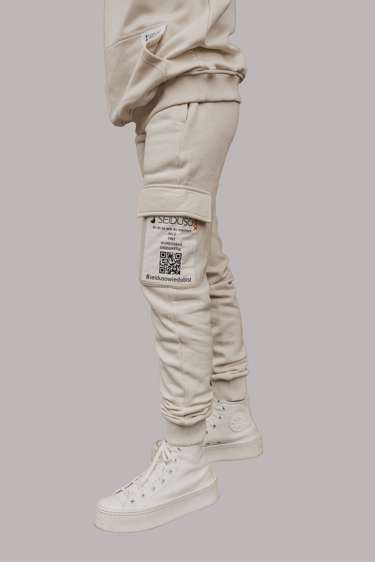 jogger_beige_details