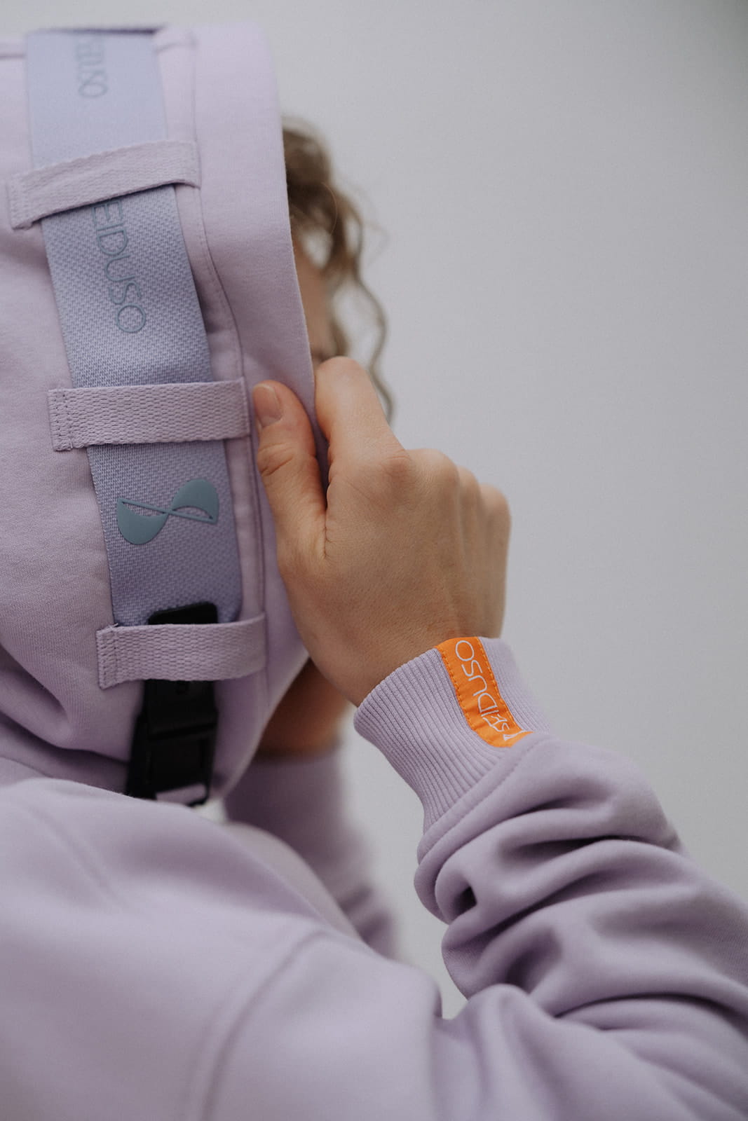 Wechselband Hoodie Kapuze austauschbar SEIDUSO lila Detail Klicksystem